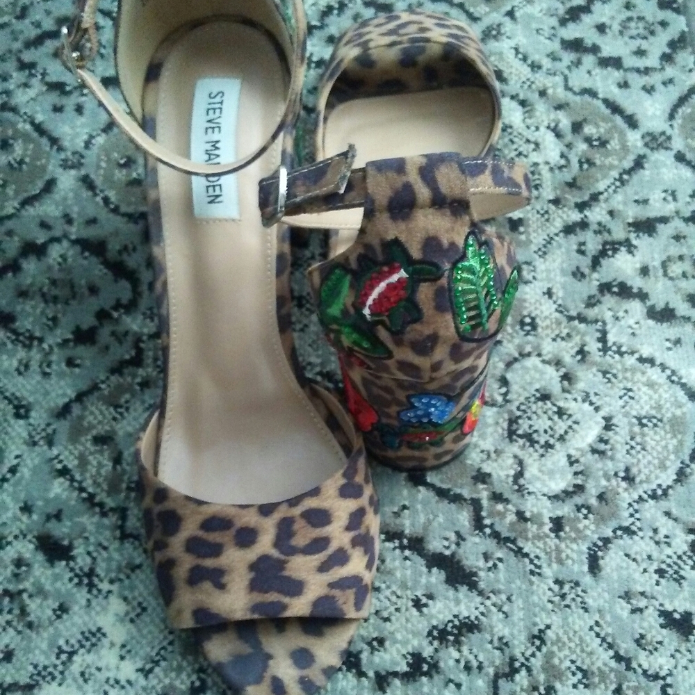 Steve Madden Women's Merlys Leopard